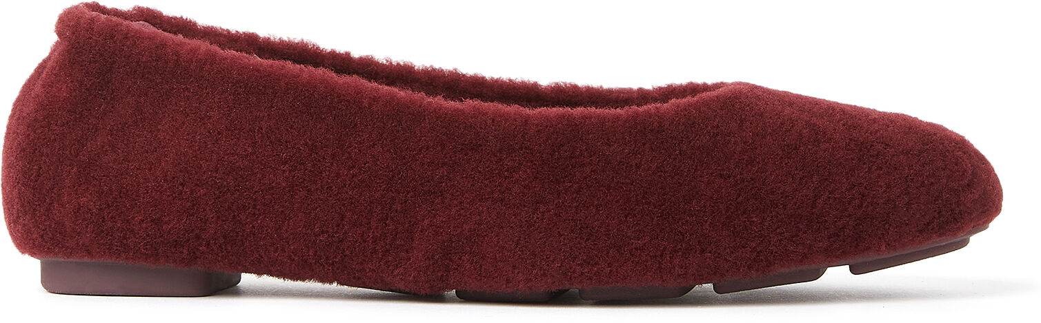 Stuart Weitzman Pirouette Super Chill Flat - Donna  Cabernet 37