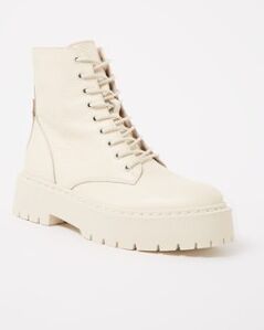 Steve Madden Skylar biker boot van leer - Creme