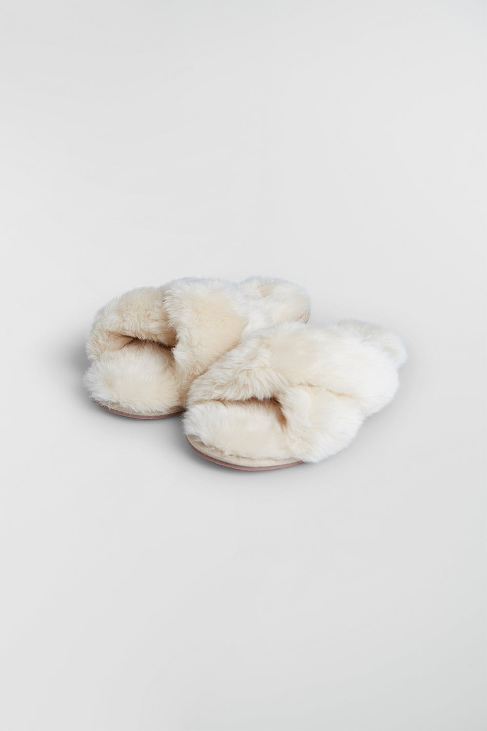 Gina Tricot Faux fur slippers 36/37  Beige (1040)