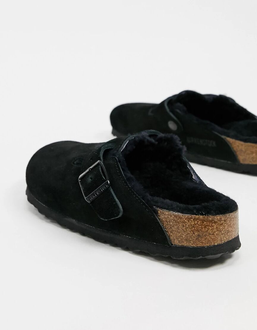 Birkenstock Boston clogs in black with fur lining  Black