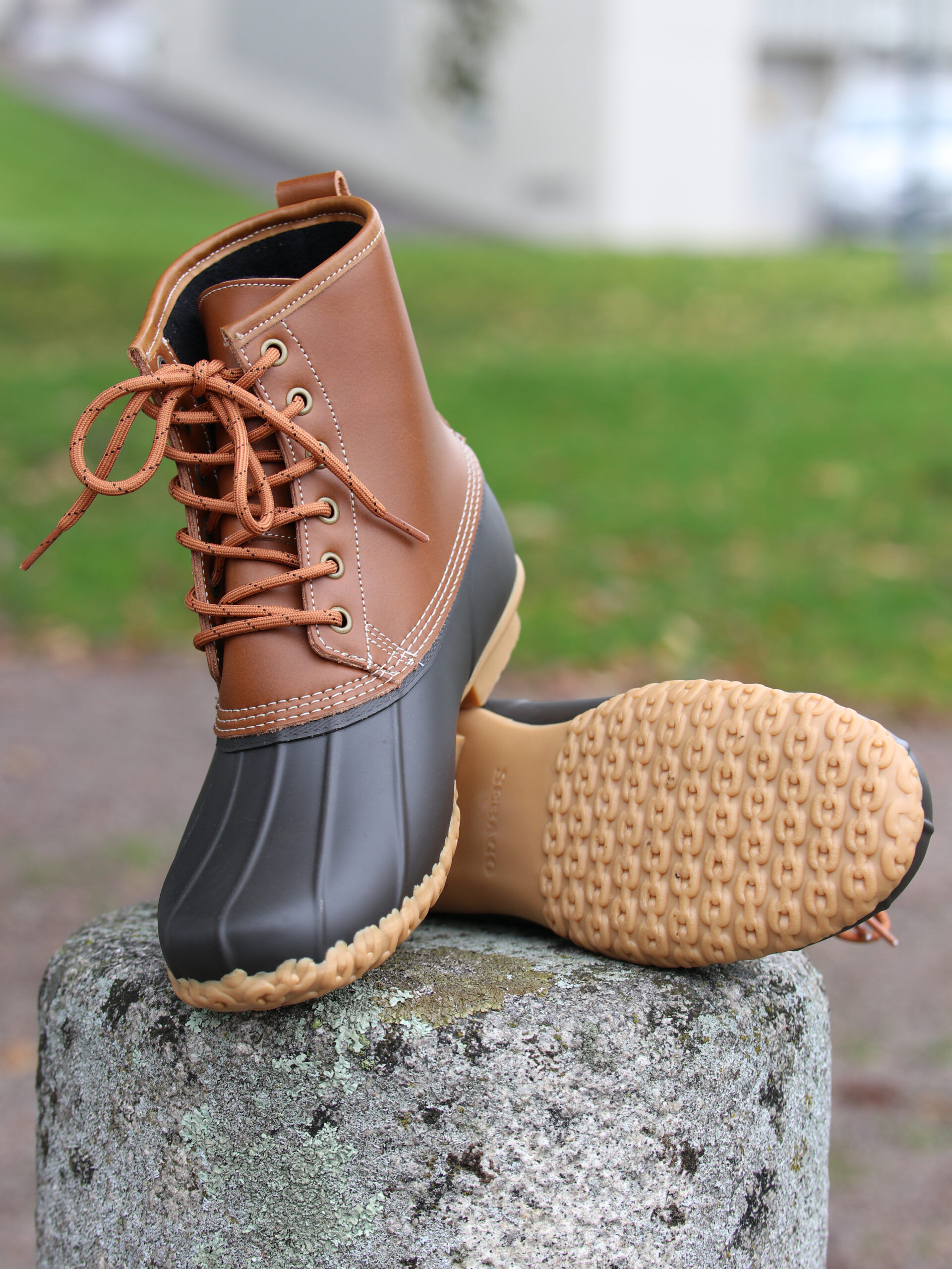 Merker SEBAGO Sebago - Duck Boot Lemon Tea-DK Brown 44