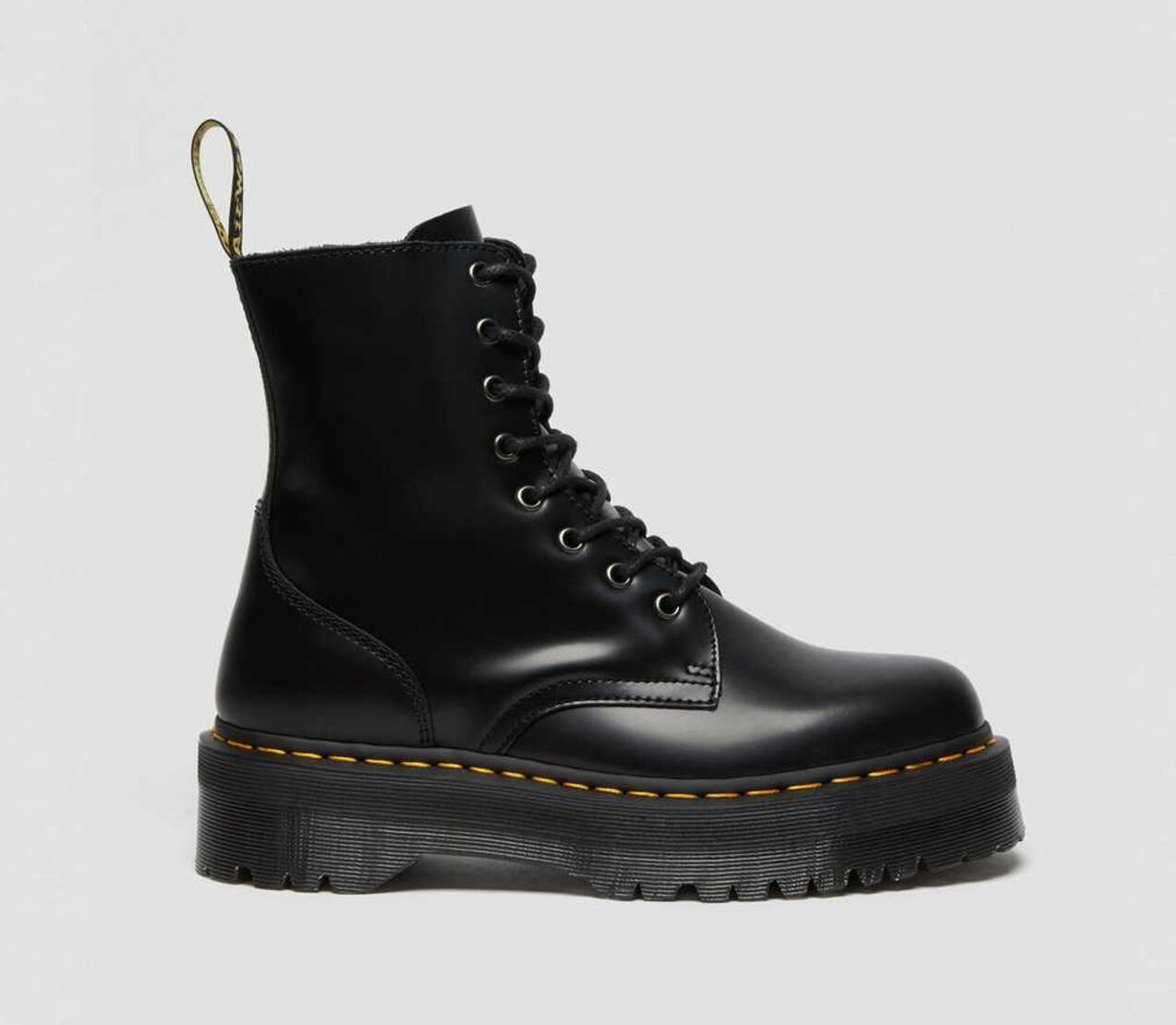 DR. MARTENS Jadon Smooth Leather Platform Boots – 40