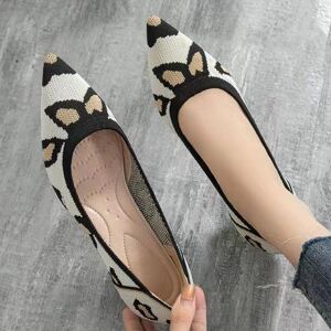 SHEIN Women Leopard Pattern Point Toe Chunky Heeled Court Pumps, Elegant Fabric Pumps Beige EUR36,EUR37,EUR38,EUR39,EUR40,EUR41,EUR42,EUR43 Women