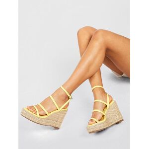 boohoo Triple Strap Detail Wedges