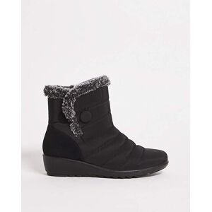 Cushion Walk Winter Boot EEE Fit Black 6 female