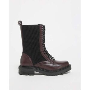 Simply Chain Eyelet Calf Boots Wide Burgundy 8 female