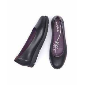 Black Leather Slip-On Flat Shoes   Size 6.5   Jin Moshulu - 6.5