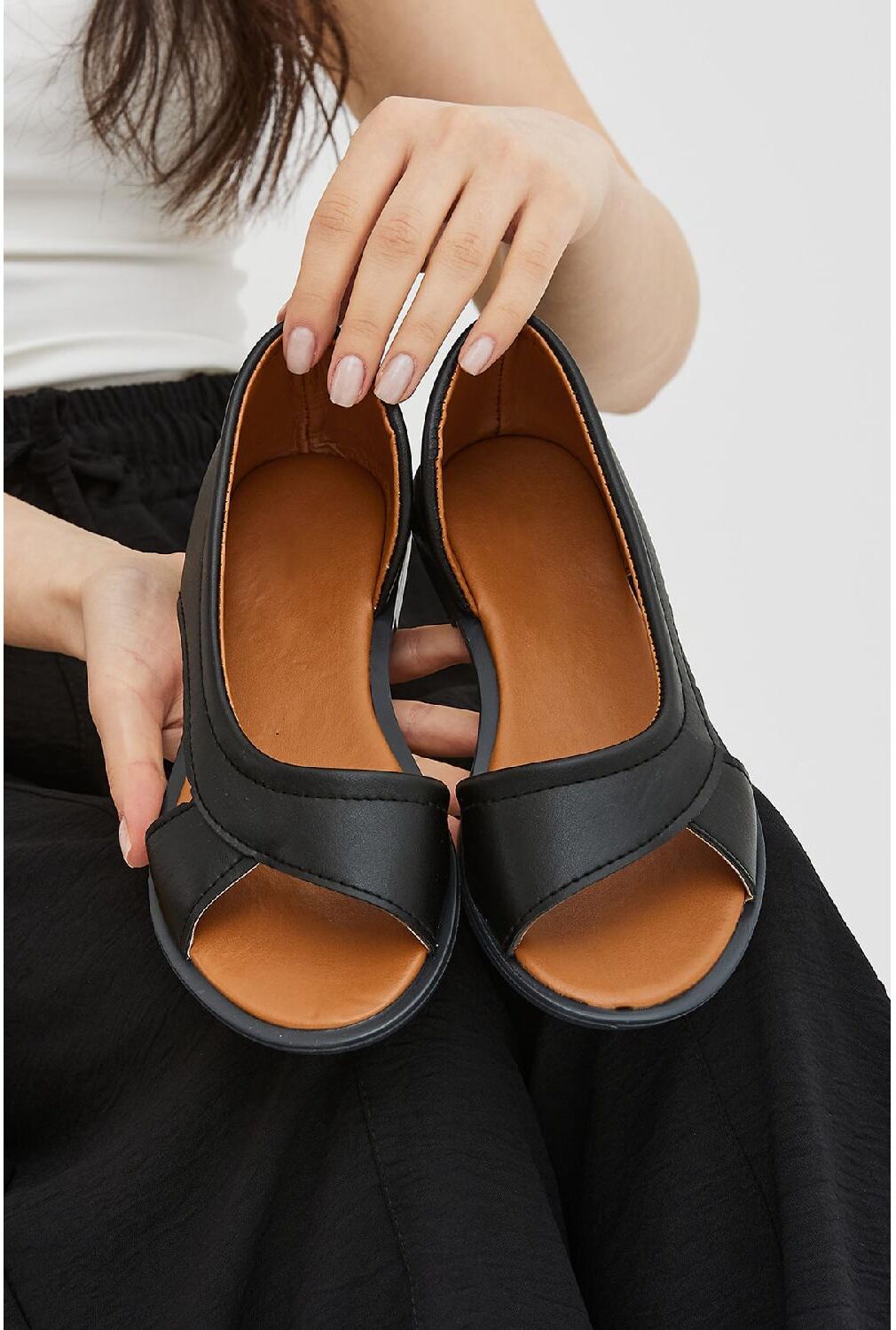 Palmiye Clothing & Footwear & Accessories Black In Front Of The Woman Sandals Summer Shoes