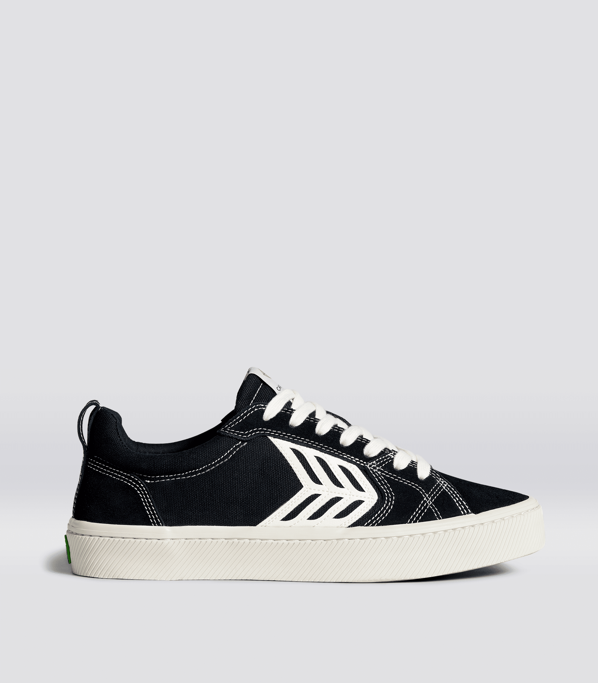 Cariuma CATIBA PRO Low Black Suede and Canvas Contrast Thread Ivory Logo Sneaker Women Right Black Contrast/Ivory size:8.5