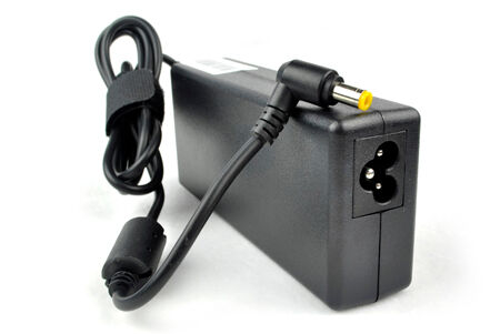 Altitec Acer 90W PC lader / AC adapter 1,7x5,5mm plugg Acer / Packard Bell