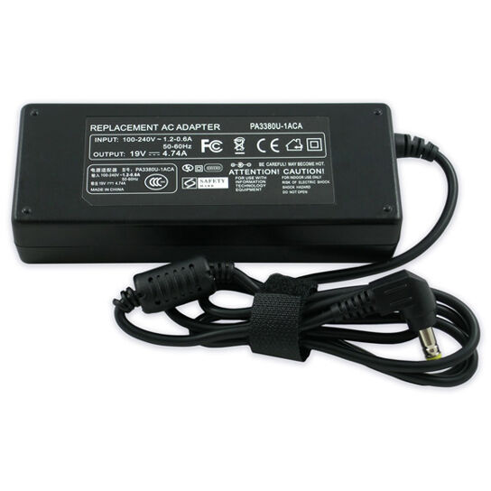 Altitec PC lader / AC adapter Asus Zenbook Touch U500VZ, BX51V, B53V, B53V-S4042X 19V 90W 4,5x2,8mm