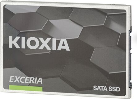 Kioxia Disco SSD Interno Exceria (240 GB - SATA - 555 MB/s)