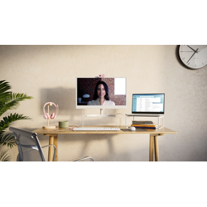 Logitech BRIO 100 Webcam Rosa 1920 x 1080 USB-A Kabelgebunden