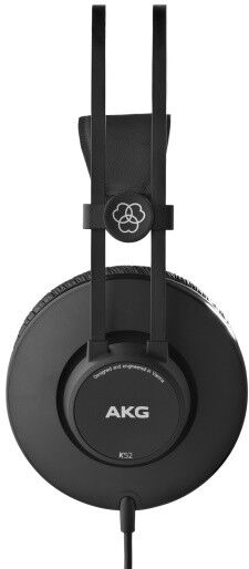 AKG K52