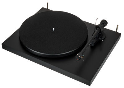 Pro-Ject Debut III matt black