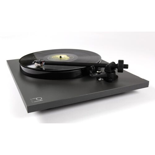 Rega Planar 1 PLUS – Plattenspieler mit Phonovorstufe und RB110, Schwarz Matt   Neu