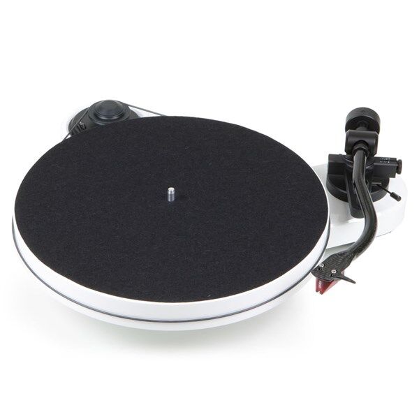 Pro-Ject RPM 1 Carbon Plattenspieler