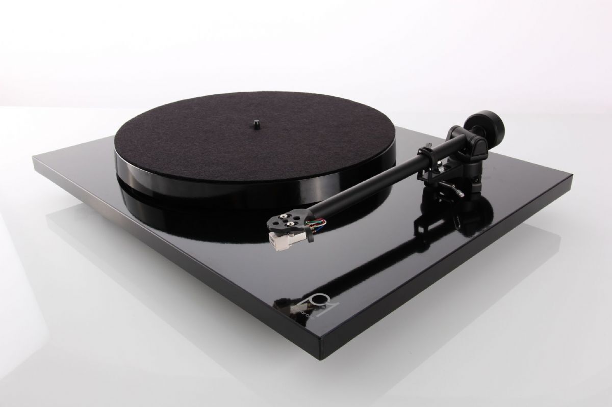 Rega Planar 1 Carbon Svart