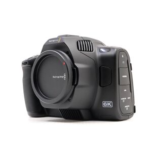 Gebraucht Blackmagic Design Pocket Cinema Camera 6K G2 - Canon EF kompatibel Zustand: Wie neu