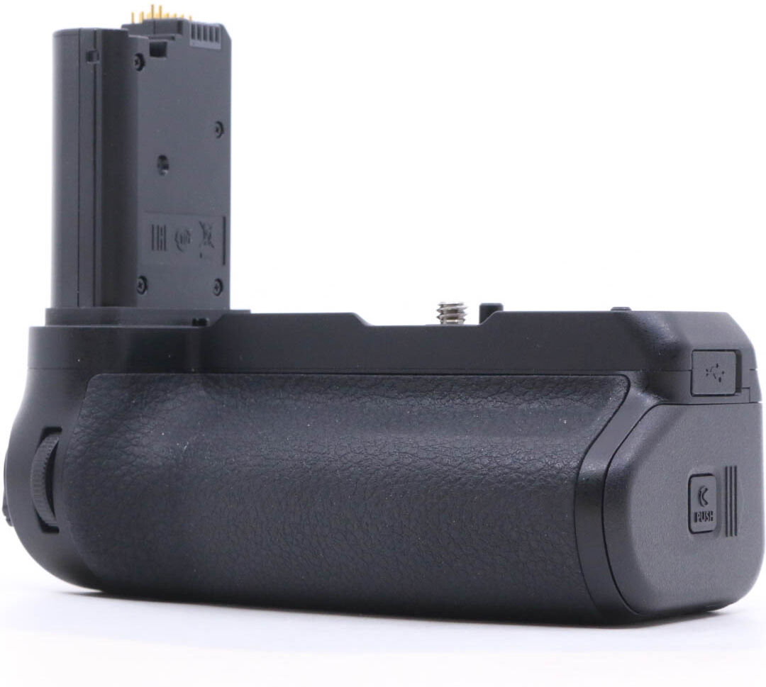 Nikon MB-N11 Battery Grip (Condition: Like New)