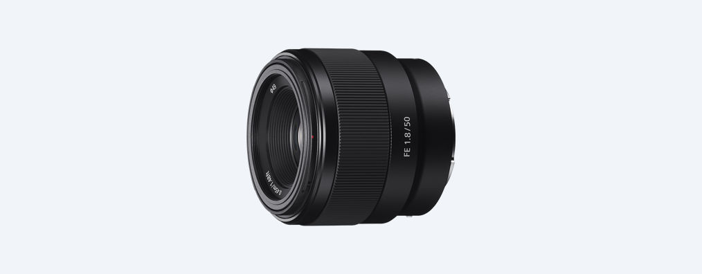 Sony FE 50mm F1.8 kiinteä objektiivi