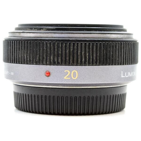 panasonic lumix g 20mm f/1.7 asph (condition: good)