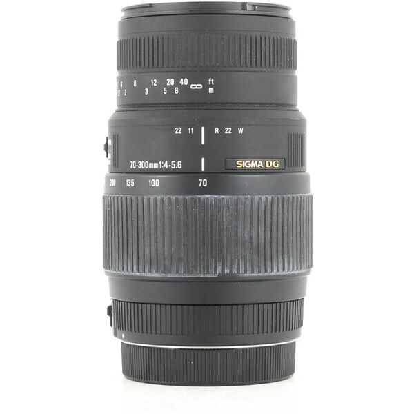 sigma 70-300mm f/4-5.6 dg macro canon ef fit (condition: good)