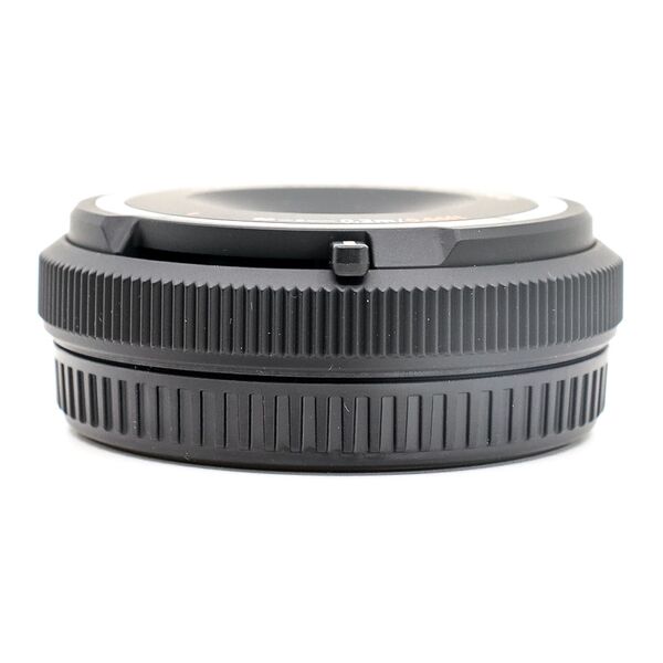 olympus 9mm f/8 fisheye body cap (condition: like new)