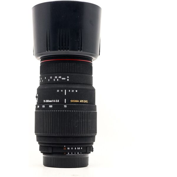 sigma 70-300mm f/4-5.6 apo dg macro (2005) nikon fit (condition: excellent)