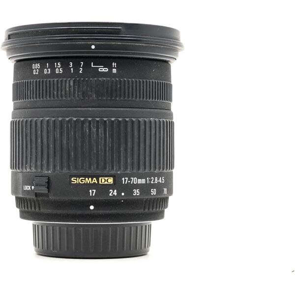 sigma 17-70mm f/2.8-4.5 dc macro nikon fit (condition: good)