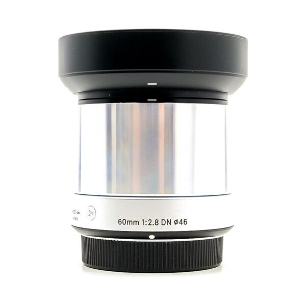 sigma 60mm f/2.8 dn art micro four thirds fit (condition: like new)