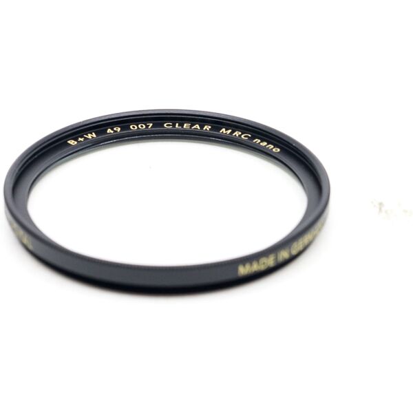 b+w 49mm xs-pro clear mrc-nano 007 filter (condition: like new)