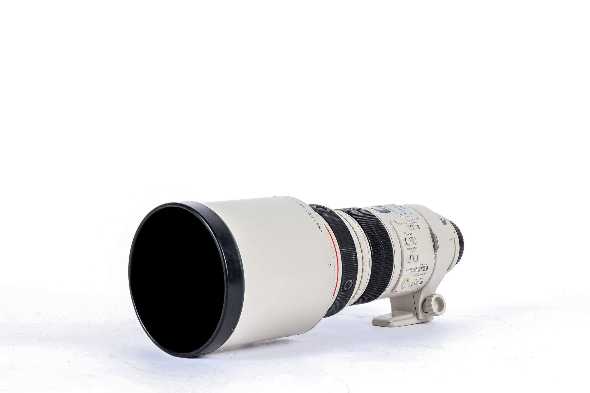 Canon EF 300mm f/2.8 L IS USM (Condition: Good)