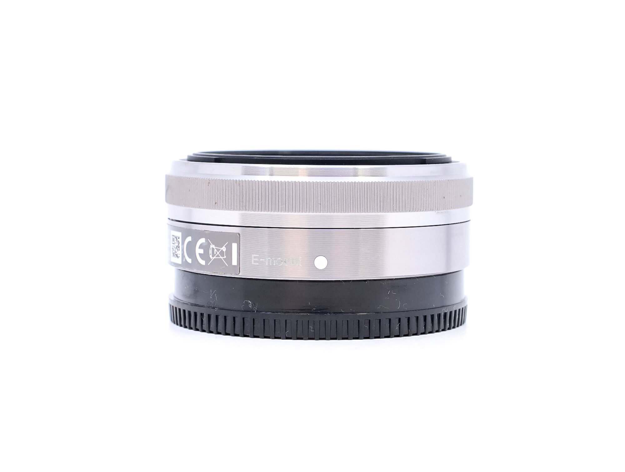 Sony E 16mm f/2.8 (Condition: Excellent)