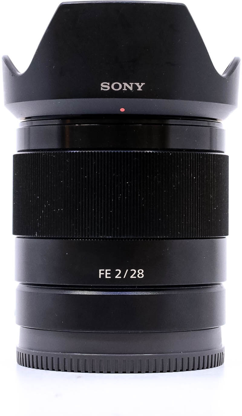 Sony FE 28mm f/2 (Condition: Excellent)