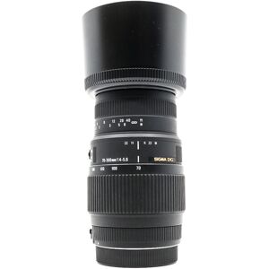 Used Sigma 70-300mm f/4-5.6 DG Macro - Canon EF Fit