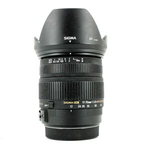 Used Sigma 17-70mm f/2.8-4 DC Macro OS HSM - Canon EF-S Fit