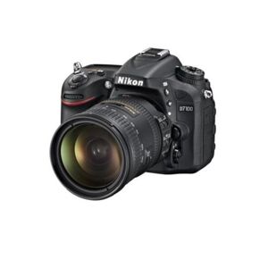 Nikon D7100 + Objectif 18-140 mm VR - Publicité
