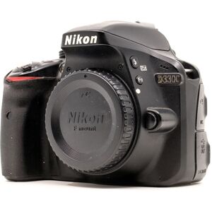 Nikon D3300 (Condition: Excellent)