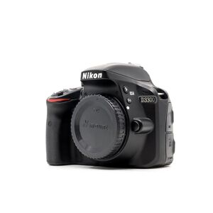 Nikon D3300 (Condition: Excellent)