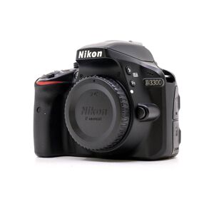 Nikon D3300 (Condition: Excellent)