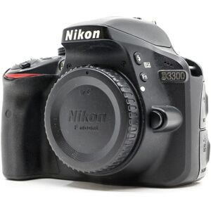 Nikon D3300 (Condition: Good)