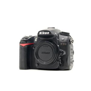 Nikon D7000 (Condition: Excellent)