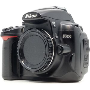 Nikon D5000 (Condition: Good)