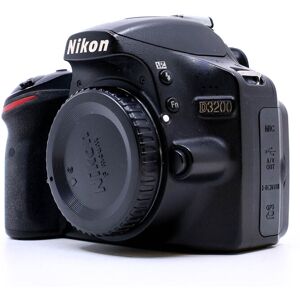 Nikon D3200 (Condition: Good)