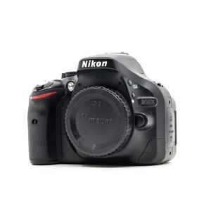 Nikon D5200 (Condition: Well Used)