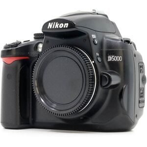 Nikon D5000 (Condition: Good)