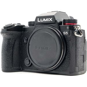 Panasonic Lumix DC-S5 (Condition: Like New)