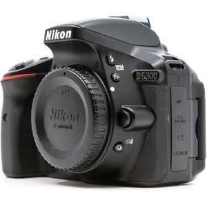 Nikon D5300 (Condition: Good)