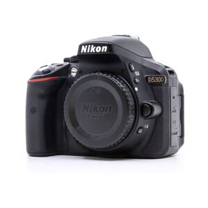 Nikon D5300 (Condition: Good)